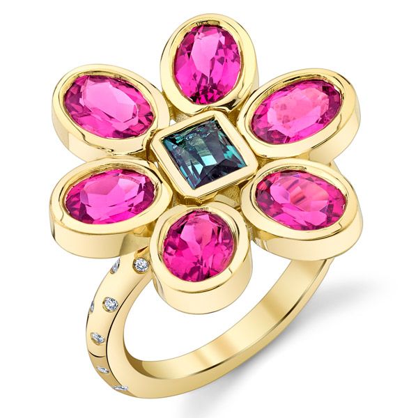 Кольцо Bloom II от Future Fortune из 18-каратного желтого золота с зеленым и розовыми турмалинами и бриллиантами