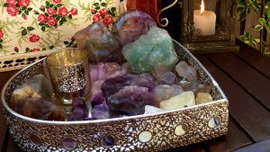 Можно ли сочетать хризолит и флюорит с визуальной и магической точек зрения