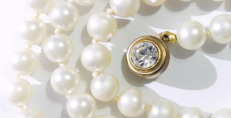 Выбираем идеальное колье для Весов