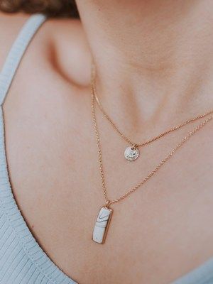 Колье с геометрическими элементами