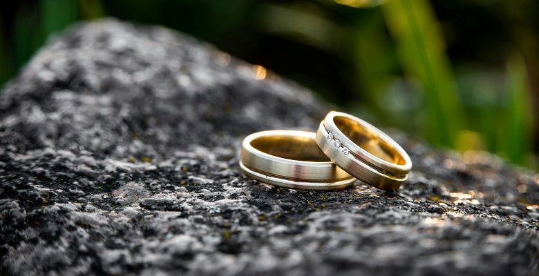 Выбираем идеальное обручальное кольцо для Рыб