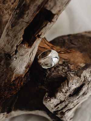 серебряное кольцо