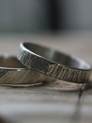 обручальное кольцо 