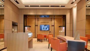 Richemont добавляет итальянского ювелира Vhernier в свою элитную компанию Richemont добавляет итальянского ювелира Vhernier в свою элитную компанию