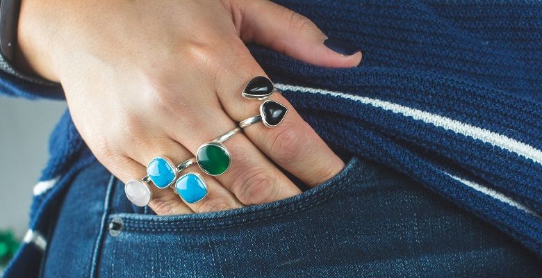 Украшения из оникса для Стрельцов: подходят или нет?