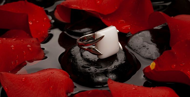 Украшения из оникса для Змееносцев: подходят или нет?