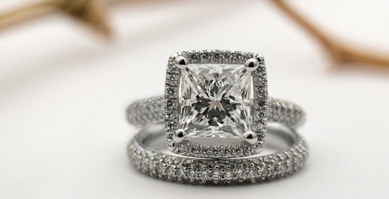 Украшения с бриллиантами для Тельцов: подходят или нет?