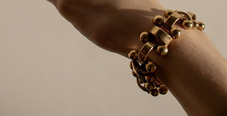 Ювелирный максимализм: в тренде или нет?