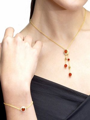 колье с ониксом