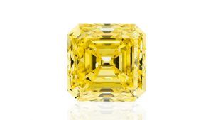 Желтый бриллиант весом 45 карат снят с аукциона Phillips