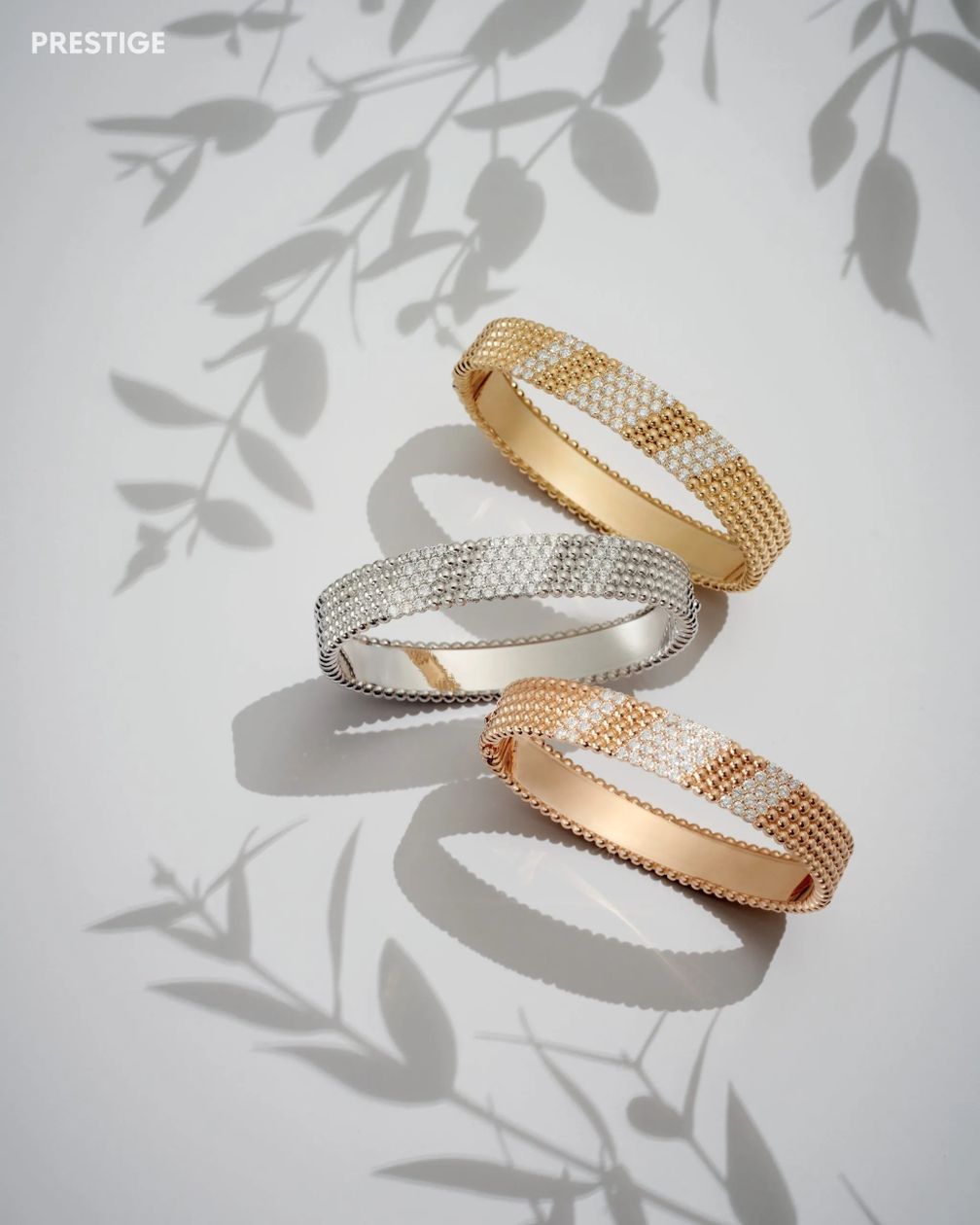 Причудливые дизайны Perlée от Van Cleef & Arpels находятся в центре внимания