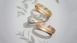 Причудливые дизайны Perlée от Van Cleef & Arpels находятся в центре внимания Причудливые дизайны Perlée от Van Cleef & Arpels находятся в центре внимания