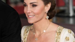 Самые популярные колье Van Cleef & Arpels, ч. 2 Самые популярные колье Van Cleef & Arpels, ч. 2