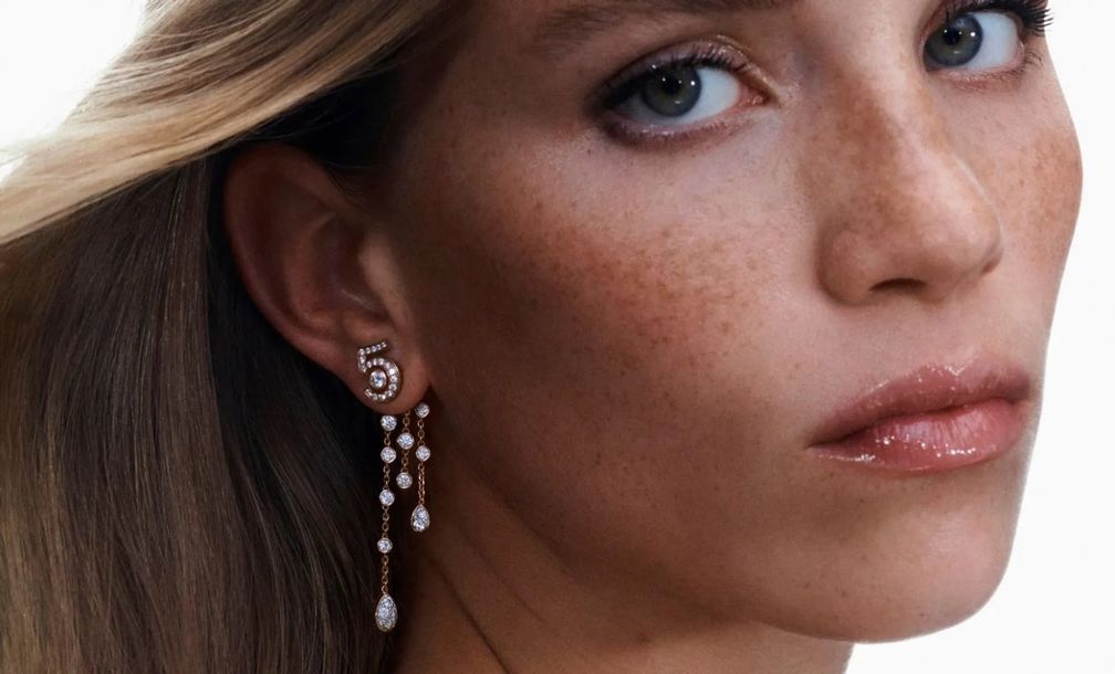 Украшения от Chanel отличаются изысканной тактильностью