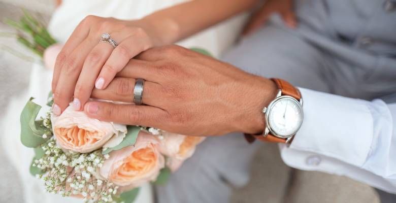 Можно ли носить обручальное кольцо мамы