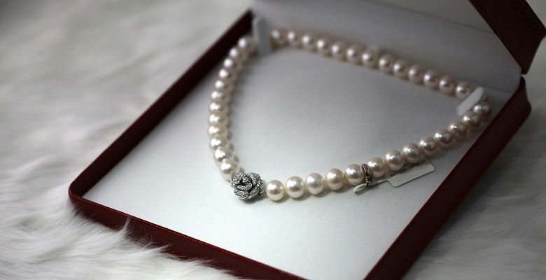 Нужен ли паспорт при покупке ювелирных изделий