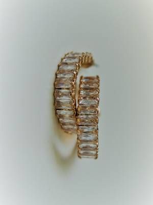 серьги с цирконом