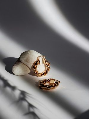 золотые серьги