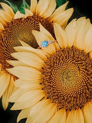 кольцо с топазом