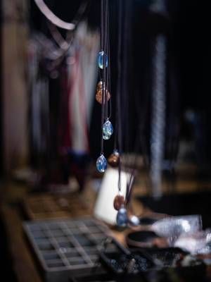 подвески с горным хрусталем