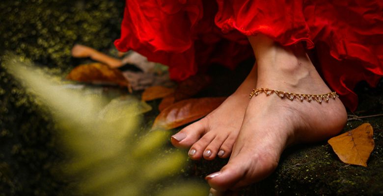 Анклеты на лето: кому можно носить и какие сейчас в тренде?