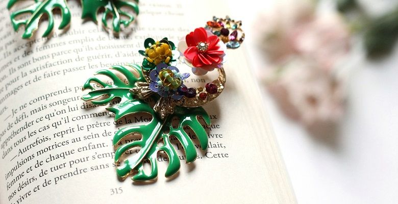 Выбираем самые модные броши этого сезона