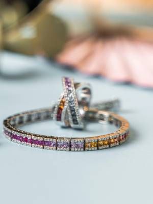 украшения с розовым кварцем