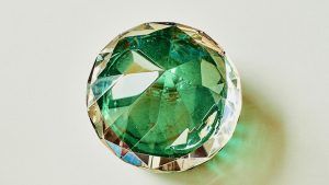 Украшения с турмалинами для Близнецов: подходят или нет?