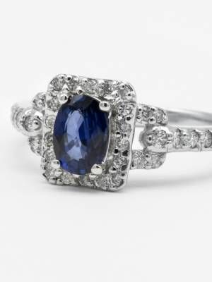 кольцо со шпинелью