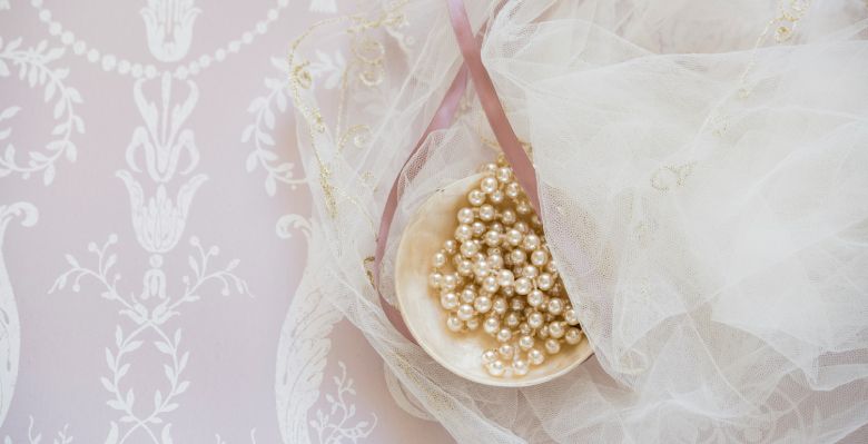 Какой жемчуг больше всего подходит шатенкам?