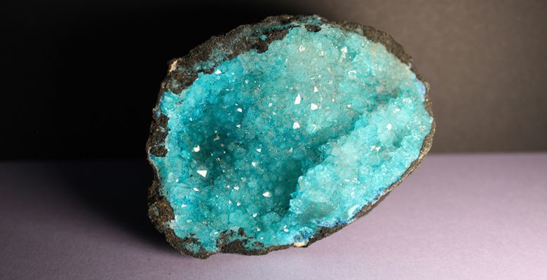 Украшения с лазуритом для Рыб: подходят или нет?