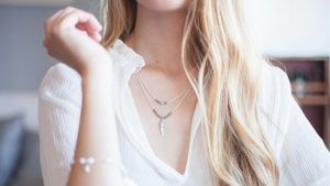 Подходят ли платиновые украшения для девушек с русыми волосами Подходят ли платиновые украшения для девушек с русыми волосами