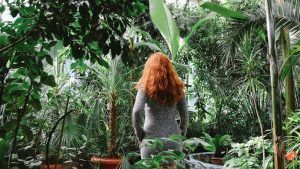 Подходят ли украшения с изумрудами рыжеволосым