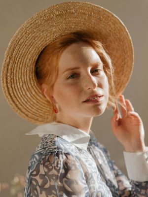 серьги с сердоликом