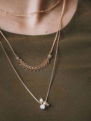 подвеска с кахолонгом