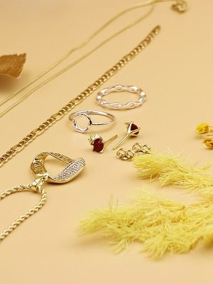 серьги сгранатом