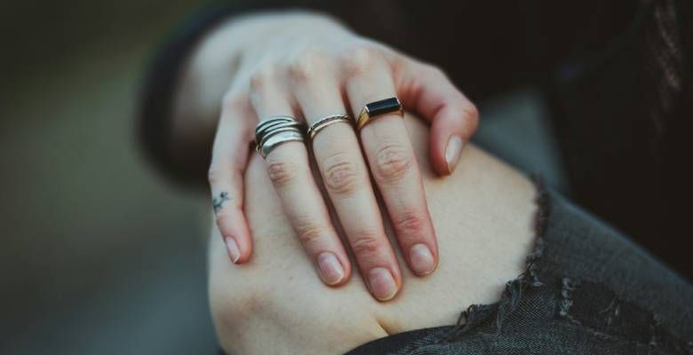 Какие камни противопоказано носить Скорпионам