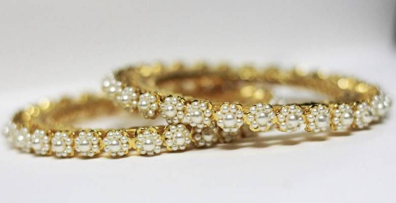 Какие камни противопоказано носить рожденным в год Петуха