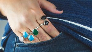 Какие камни не рекомендуется носить Козерогам, рожденным в год Дракона