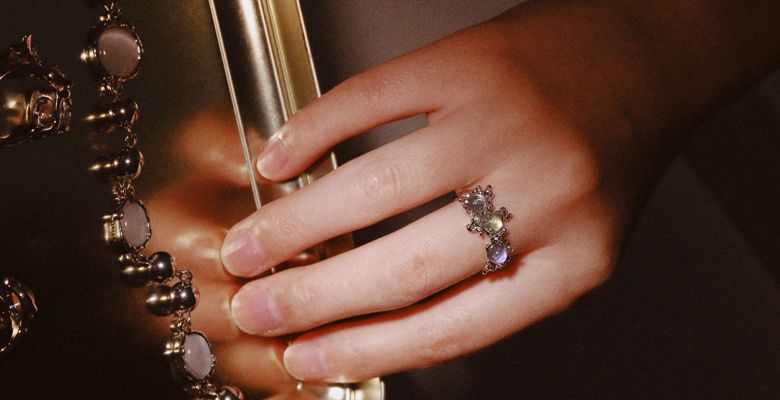 Какие камни противопоказано носить Близнецам