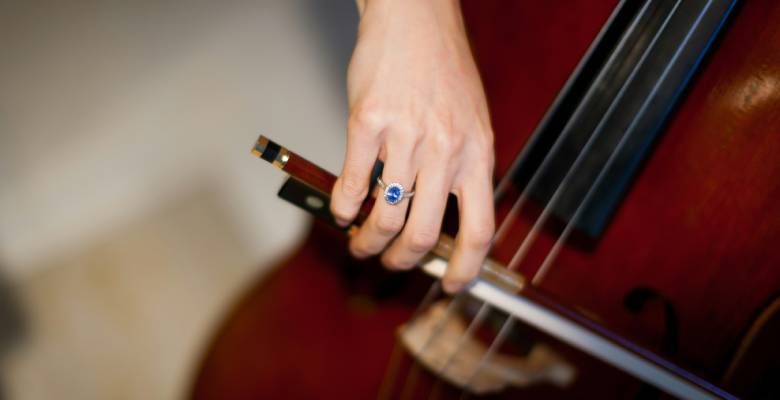 Какие камни не рекомендуется носить Близнецам, рожденным в год Быка