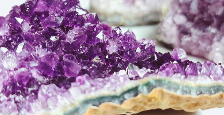 Какие камни не рекомендуется носить Близнецам, рожденным в год Дракона