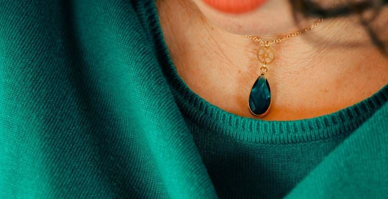 Какие камни не рекомендуется носить Рыбам, рожденным в год Собаки