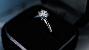 Какие камни не рекомендуется носить Девам, рожденным в год Змеи