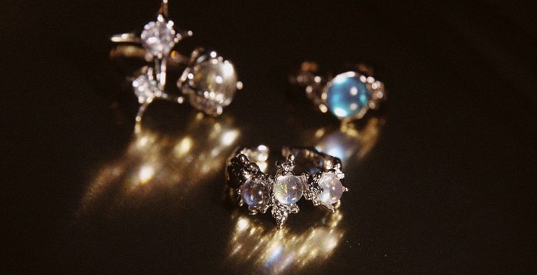 Какие камни не рекомендуется носить Львам, рожденным в год Крысы