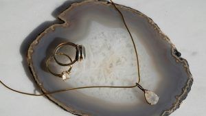 Какие камни не рекомендуется носить Стрельцам, рожденным в год Тигра