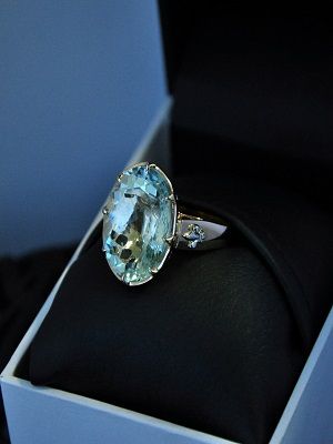 кольцо с аквамарином