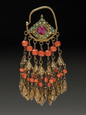 серьги с кораллом