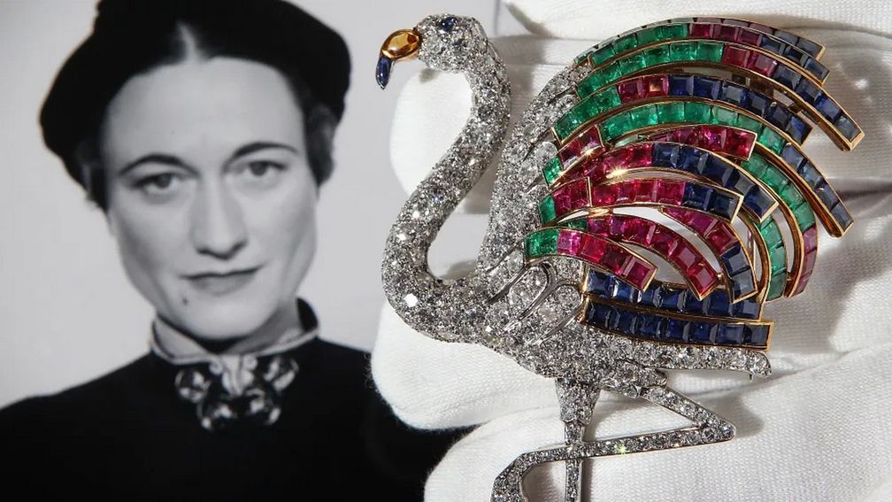 Брошь-фламинго от Cartier 1940 года, принадлежавшая Уоллис Симпсон