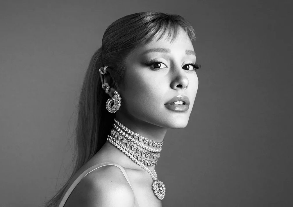 Рекламная кампания капсульной коллекции Ariana Grande x Swarovski